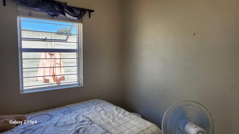 2 Bedroom Property for Sale in Protea Village Western Cape